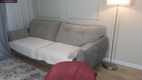 Kate online show from April 11, 7:03 am