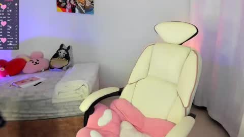 Liz online show from February 20, 9:42 pm