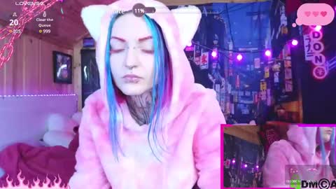 Neko online show from December 28, 4:19 am