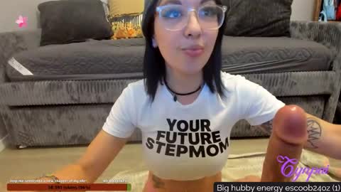 Cynpai online show from April 24, 4:37 am