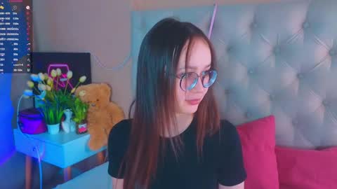 cynthiaward online show from April 21, 7:15 am