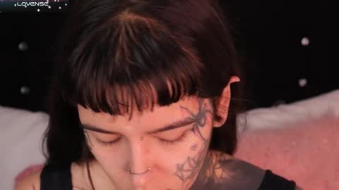 Darlene online show from February 11, 11:53 am