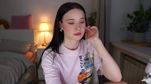 Daddys Trouble online show from February 4, 2:17 am