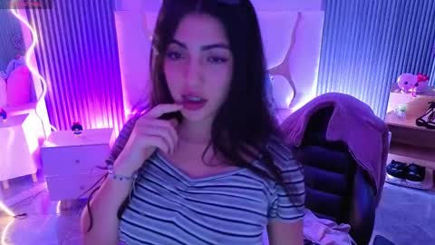 dahia  online show from April 13, 10:05 am