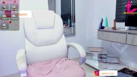 Dahian  online show from November 22, 3:37 pm