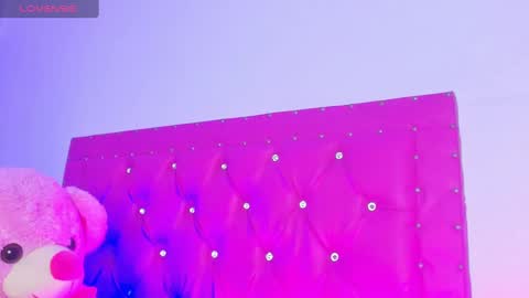    online show from January 2, 5:18 pm