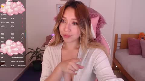 Dahlia online show from January 7, 7:28 pm