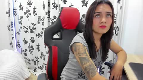 daila_ online show from March 7, 1:42 am