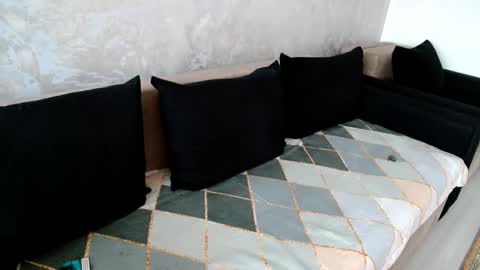 Ashe online show from December 19, 8:50 am