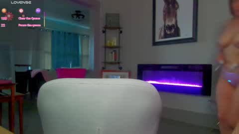 Daisy online show from March 31, 12:49 pm