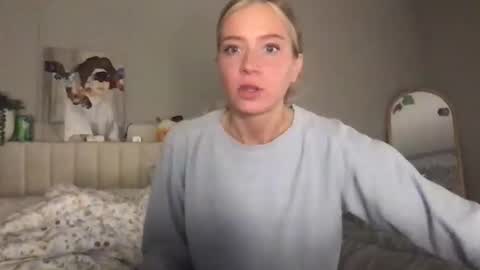 daisy_hart online show from June 11, 4:53 am