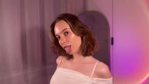 Daisy   Fansly - Daisyymint  online show from December 2, 6:21 pm