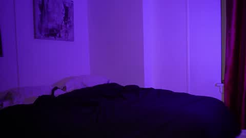 daisy online show from September 11, 9:09 am