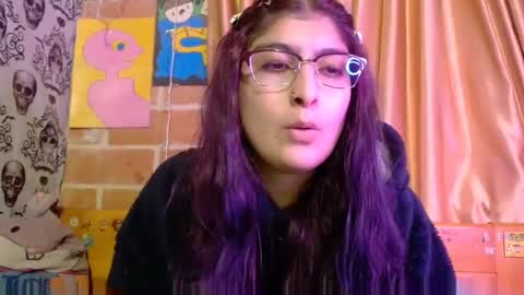    --  -- help me reach 100 hands up  online show from September 16, 2:08 am