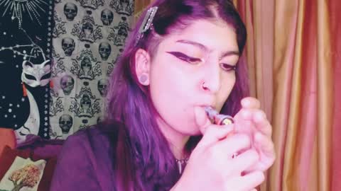    --  -- help me reach 100 hands up  online show from February 7, 11:55 pm