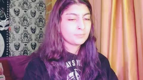    --  -- help me reach 100 hands up  online show from February 25, 6:47 am