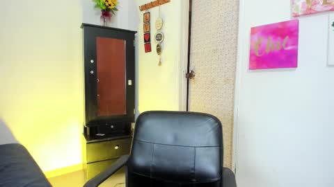 Dakota Sex Show  online show from September 9, 12:16 pm