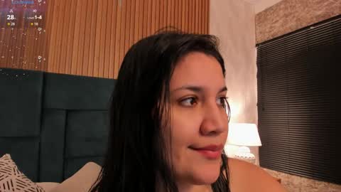 Violeta online show from October 20, 12:30 pm