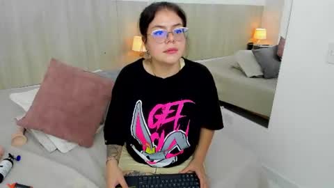 Damaris Ponce online show from July 1, 9:20 am