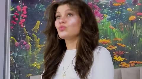 damedefeu online show from February 21, 8:28 am