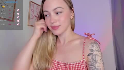  Tiana  online show from November 24, 7:27 pm