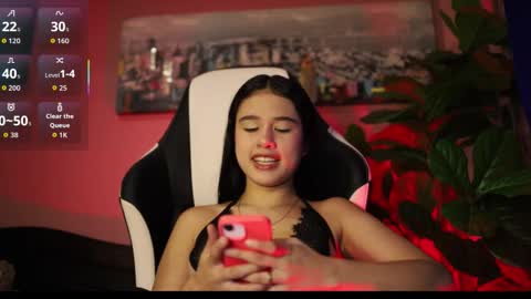 danaa_rouse online show from February 3, 10:01 pm