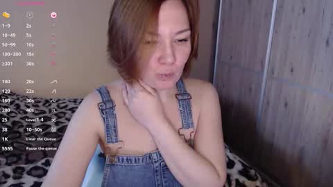 danbie_leen online show from December 17, 11:14 am