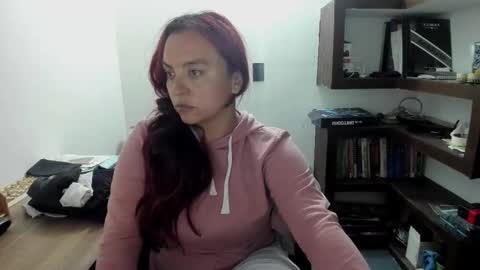 dani_widow online show from March 3, 4:07 am