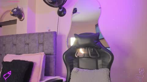 danielasexya online show from January 11, 1:27 pm