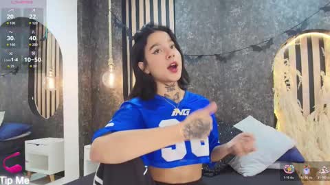 danielle_castillo online show from March 3, 7:31 pm