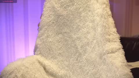 Danielle online show from December 21, 6:09 am