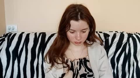 Mia online show from March 9, 10:18 am