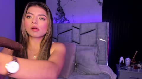 Dani Phonenix online show from February 24, 7:41 pm