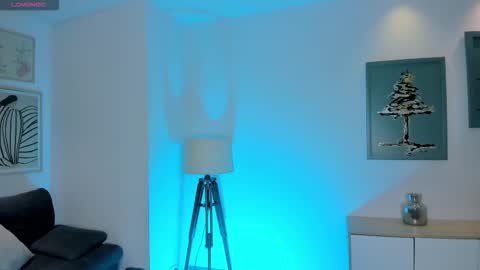 Danna Cruz  online show from March 25, 7:50 pm