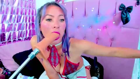 Dany online show from October 19, 1:29 am