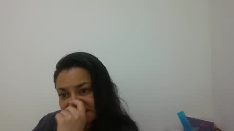 dapnne online show from February 5, 2:16 pm