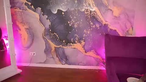 dariadelly online show from July 5, 7:14 am
