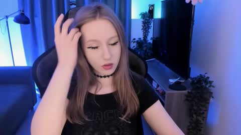 Daria Tate online show from March 15, 10:39 am