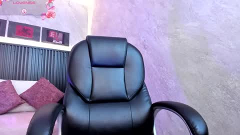 Dark online show from September 16, 12:24 pm