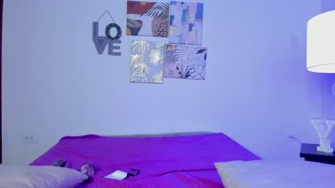 dark_angell77 online show from November 19, 12:27 pm