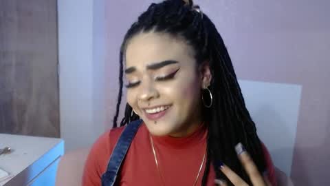 dark_flama online show from March 27, 2:02 am