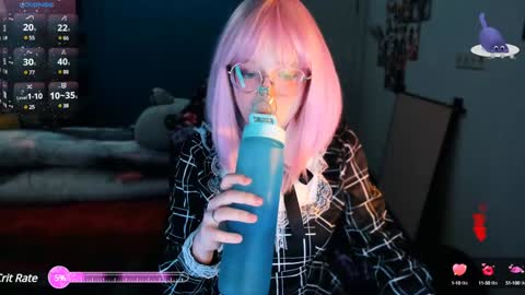 Lucious Foijieh online show from January 17, 4:04 pm