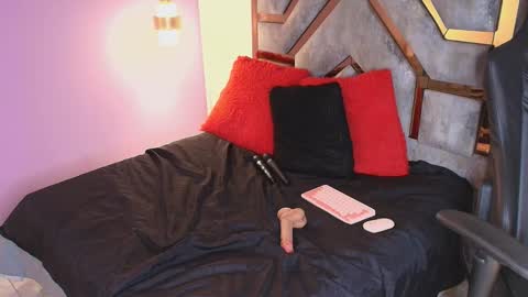 CELESTE online show from February 3, 6:40 am