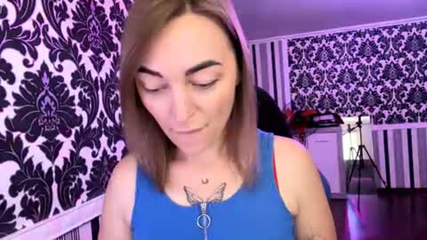 Angelina  online show from August 9, 7:12 am