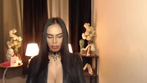 HAPPY BIRTHDAY MISTRESS MADRIANA online show from January 24, 9:17 am