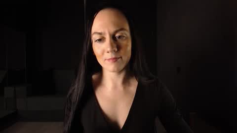 darkspark_ online show from September 30, 1:28 pm