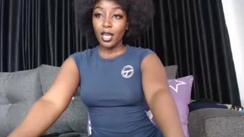 darktanqueen online show from May 28, 4:21 am