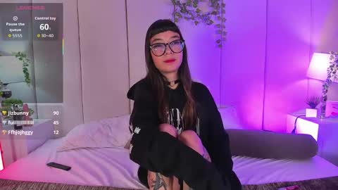 dayanne1 online show from February 5, 8:17 am