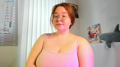 DeboraDebbieDee online show from October 19, 5:20 am