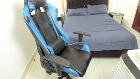  Dbora  online show from January 9, 8:57 pm